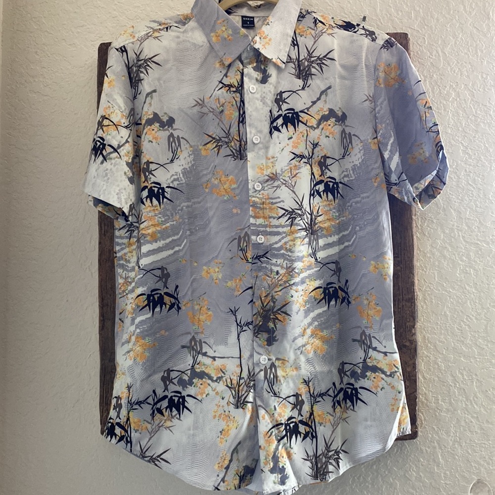 Men size small new (SHEIN) button down shirt. - Picture 3 of 3